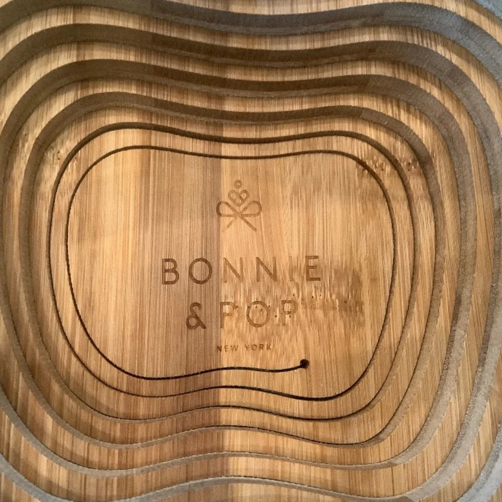 Bonnie & Pop Williams Sonoma Apple Wooden Collapsible Basket Tray Serving Dish